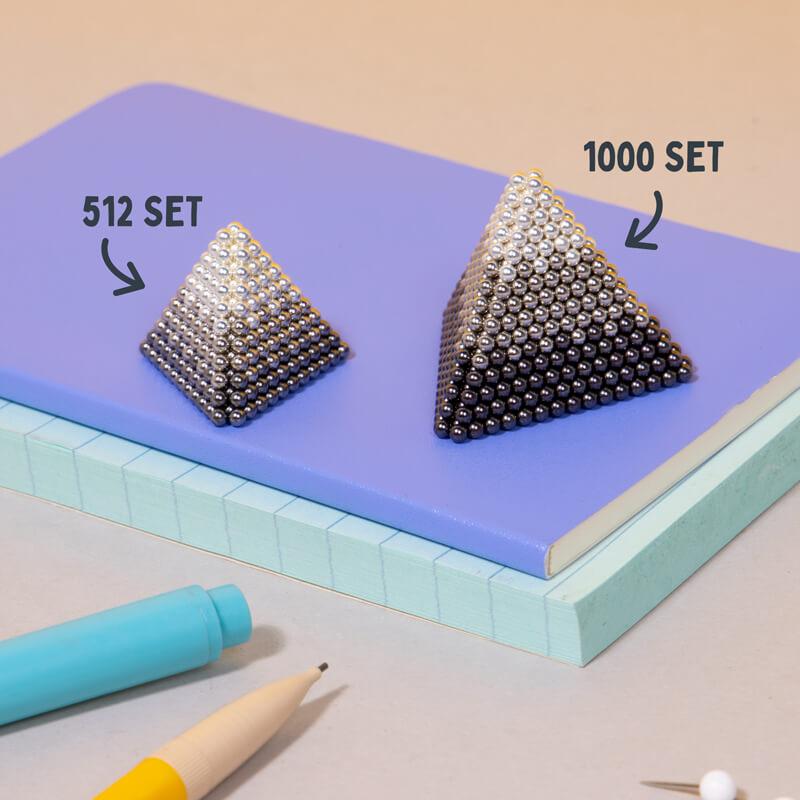 Speks 1000 - Stripes 2.5mm Magnet Balls Reflect