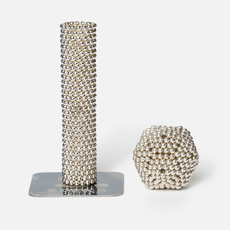 Speks 512 - Luxe 2.5mm Magnet Balls Silver